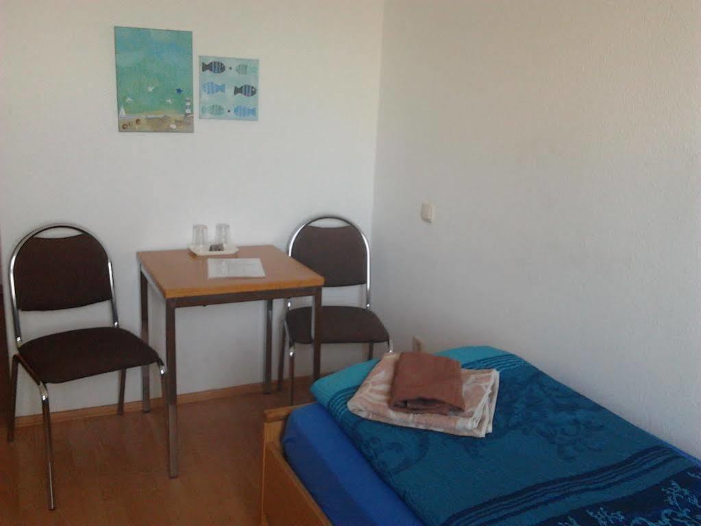 Pension Am Haffeld Висмар Экстерьер фото